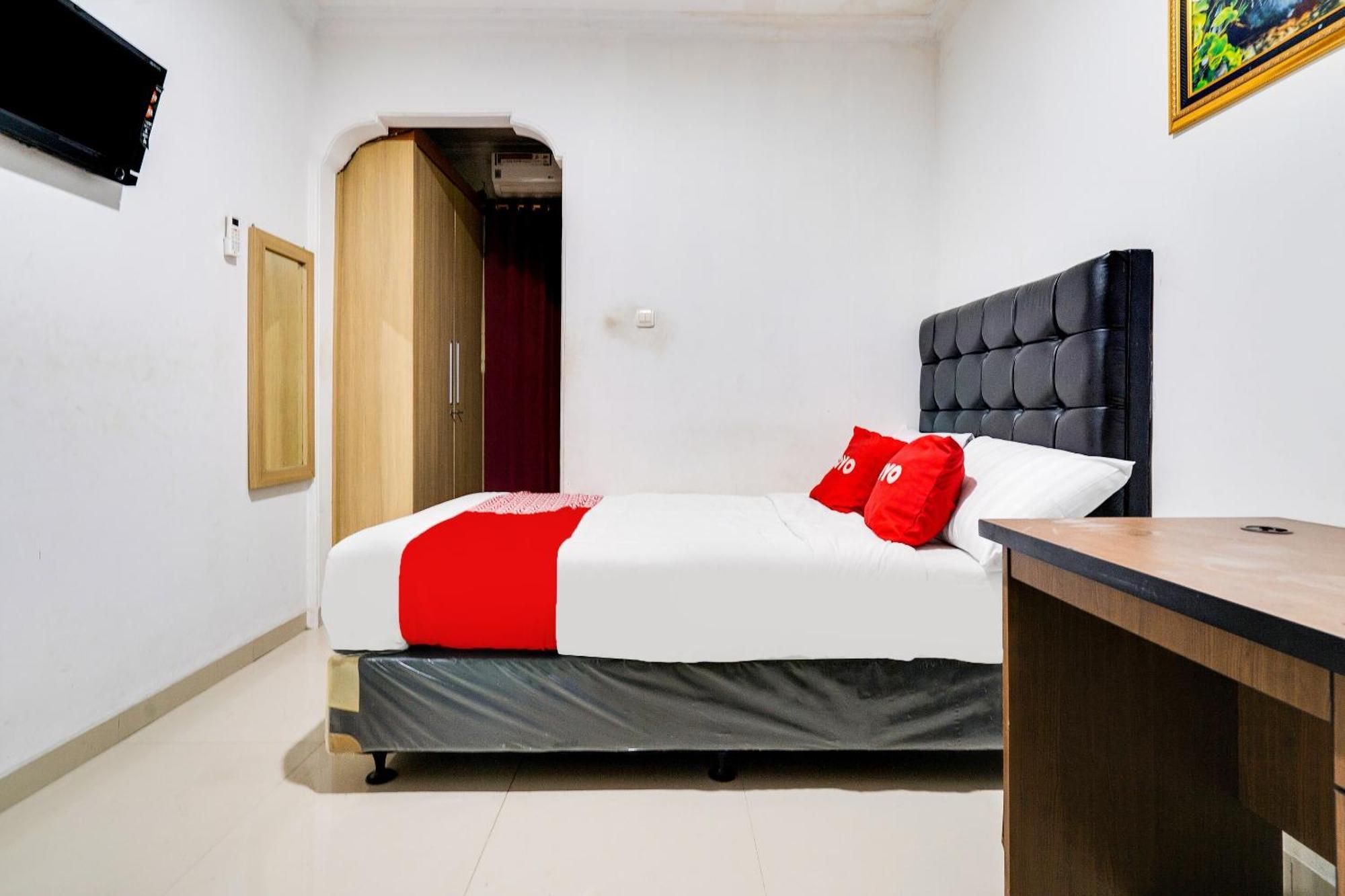 Oyo Life 91994 Sawerigading Jatinangor Syariah Hotel Sayang Bagian luar foto